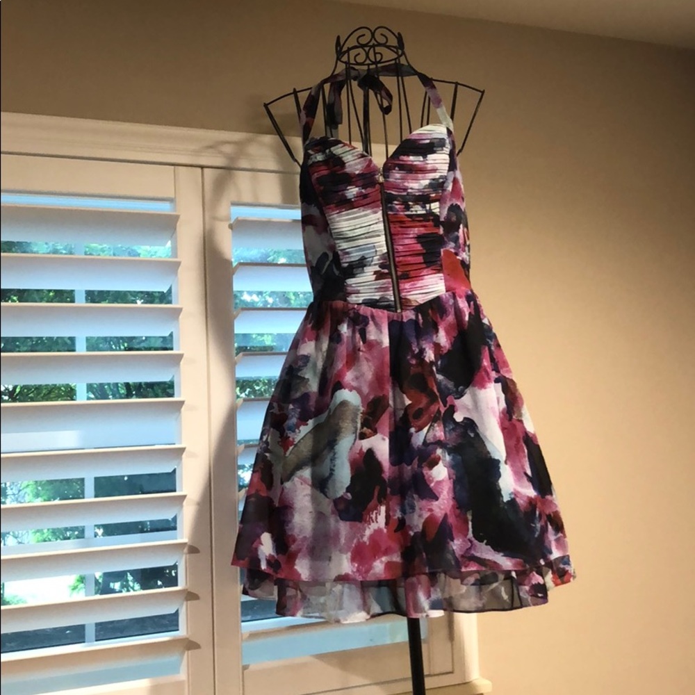 SOLD ELSEWHERE Guess Fit and Flared Dress